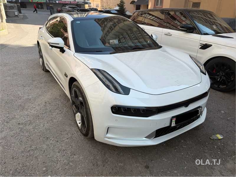 Zeekr 001,  2024