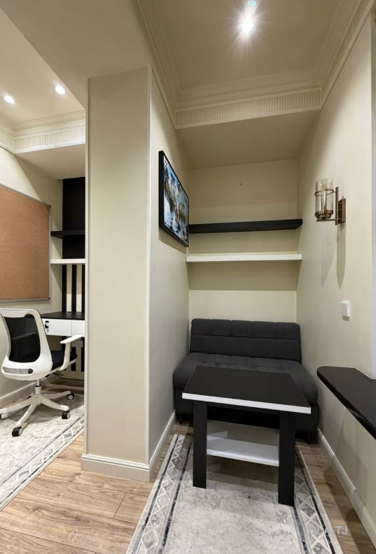 3 комнатная квартира, 8 этаж, 134 м²