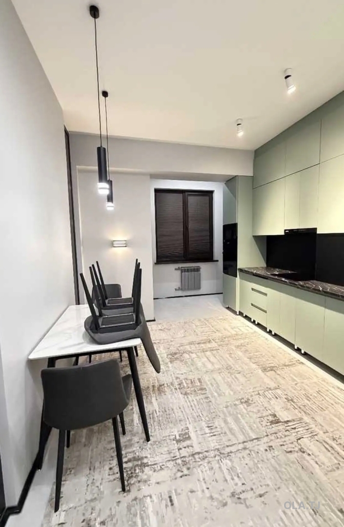 2 комнатная квартира, 10 этаж, 62 м²