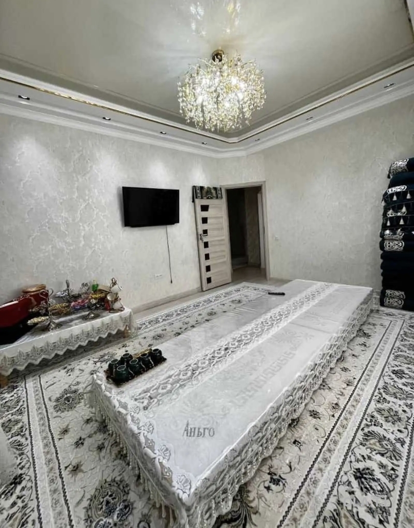 3 комнатная квартира, 12 этаж, 78 м²