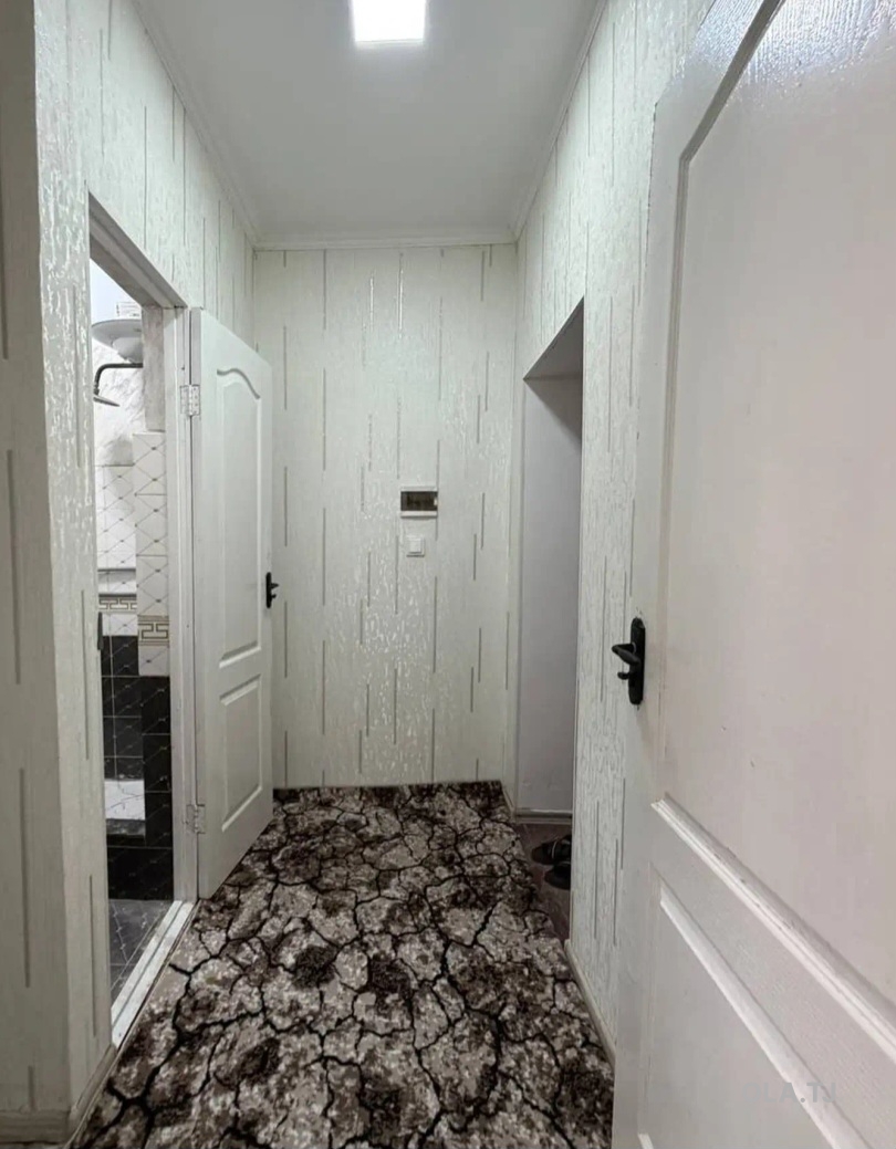 1 комнатная квартира, Цокольный этаж, 27 м²