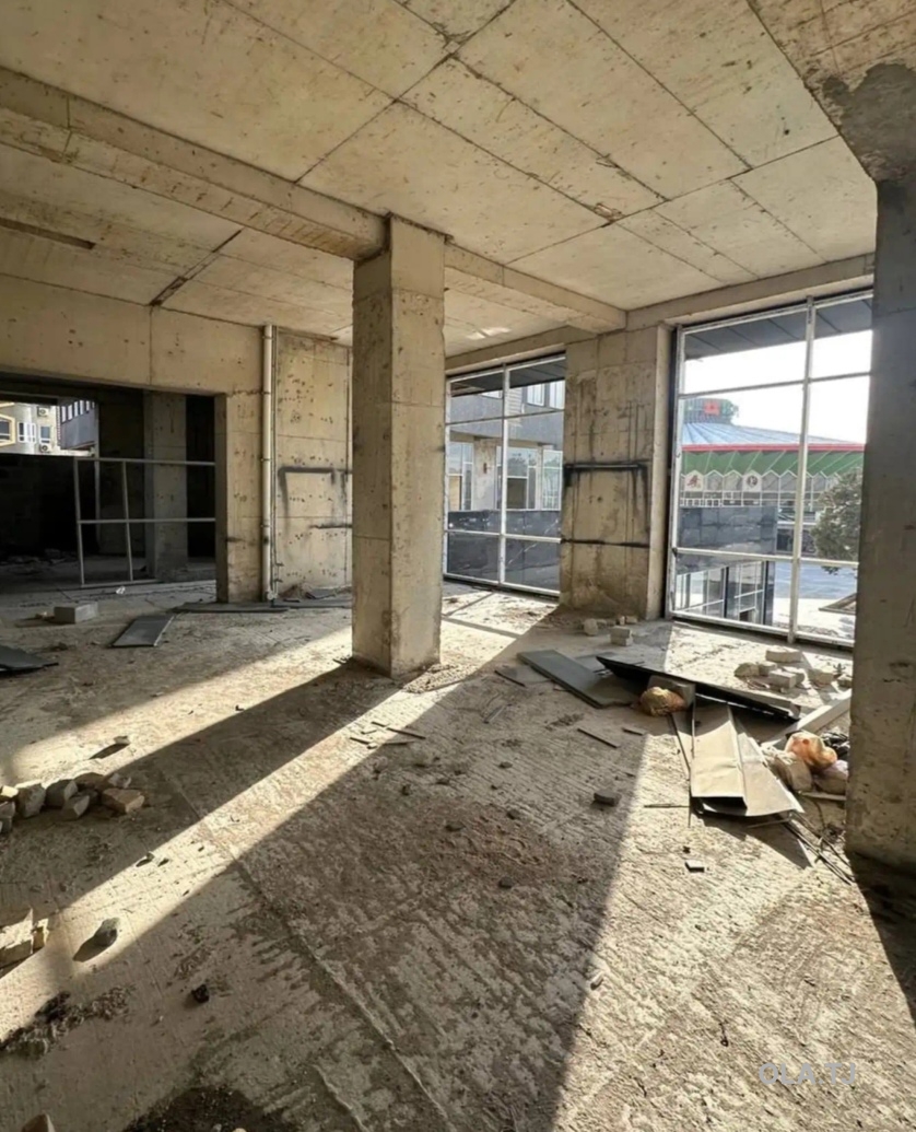 6 комнатная квартира, 2 этаж, 500 м²