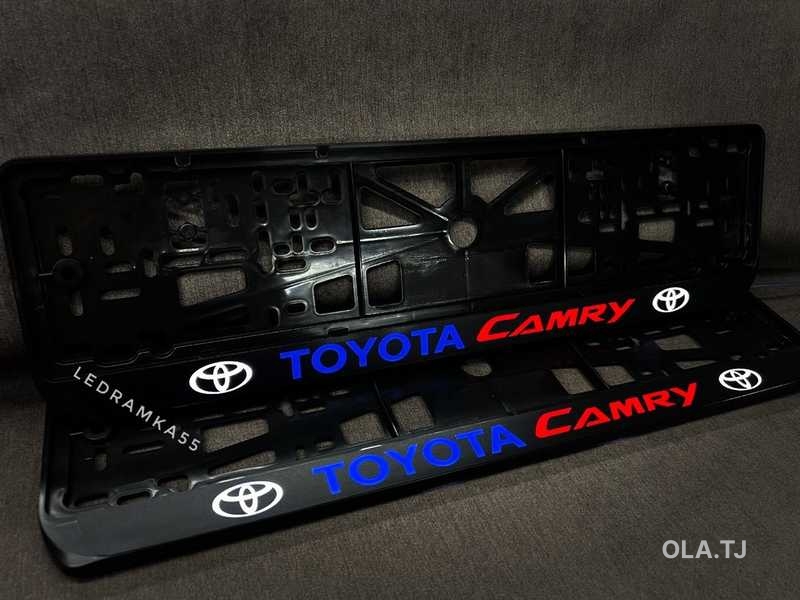 Подномерник для Toyota Camry