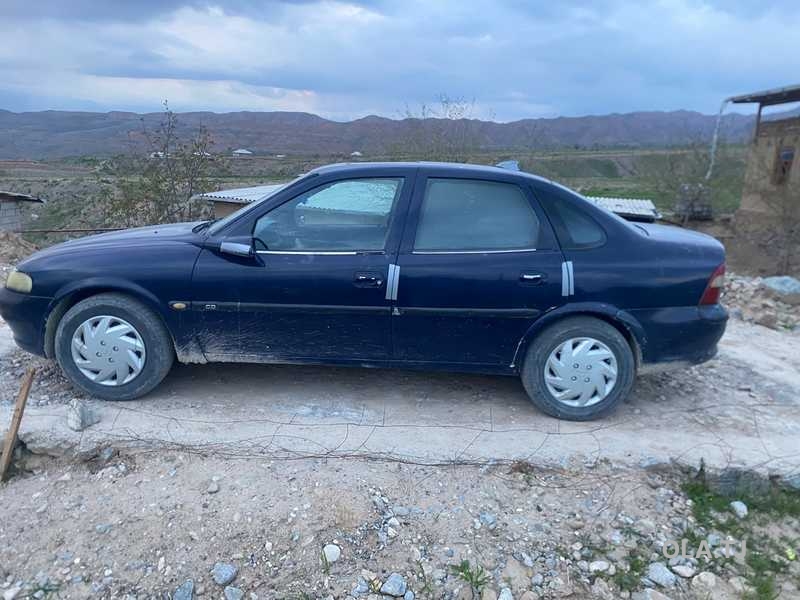 Opel Vectra B,  1996