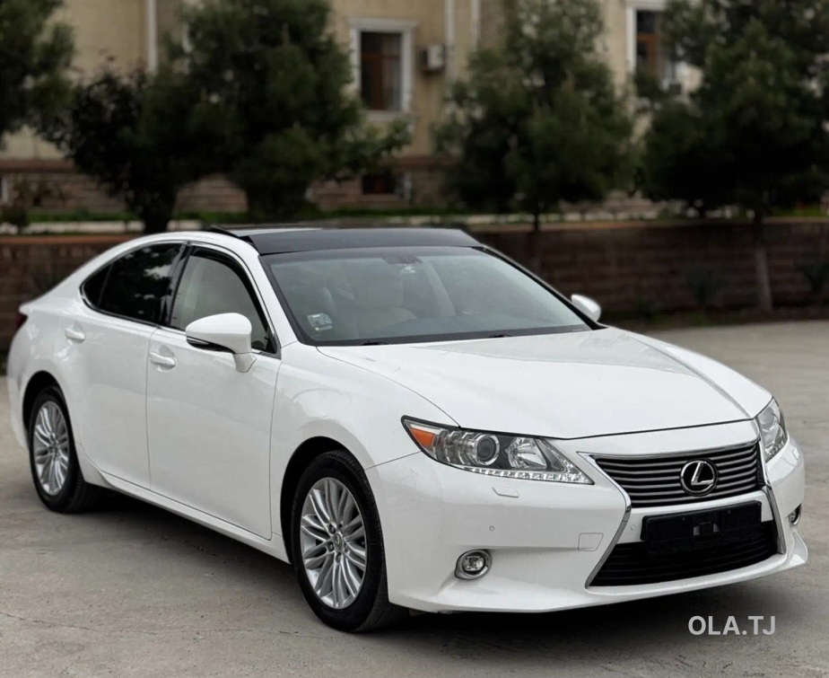 Lexus ES,  2015