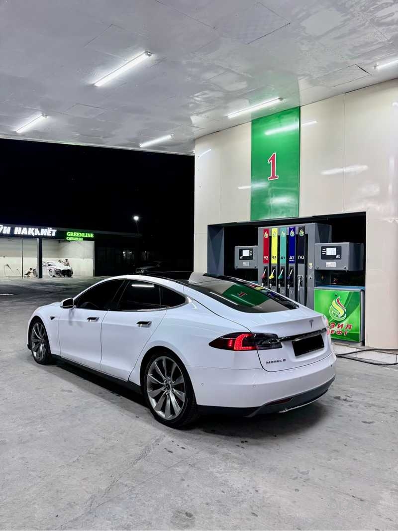 Tesla S6,  2015