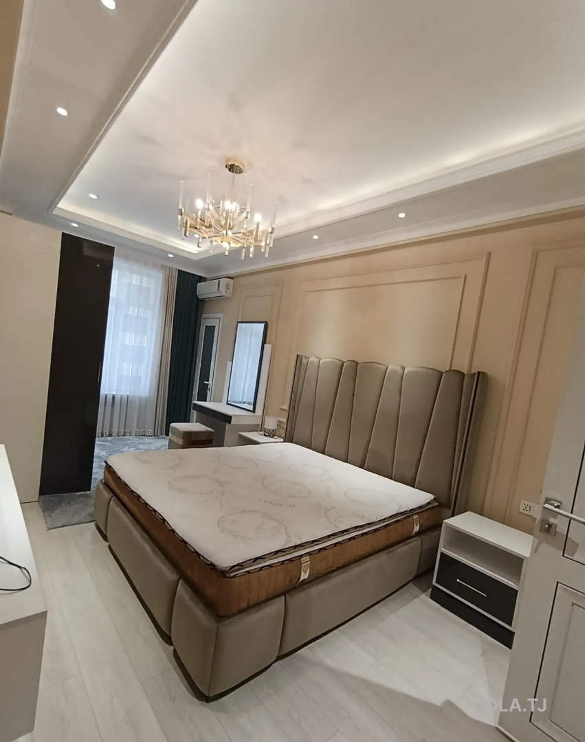 3 комнатная квартира, 4 этаж, 120 м²