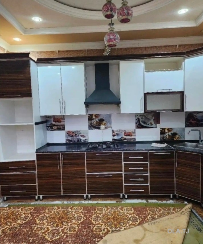 Дом (хавли), 7 комнат, 1 эт