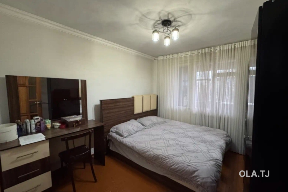 4 комнатная квартира, 4, 80 м²