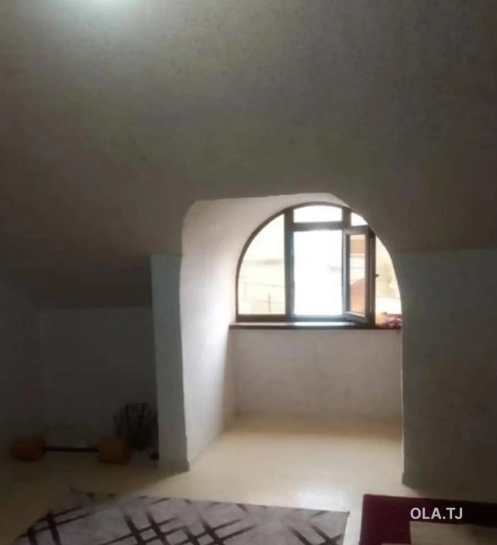6 комнатная квартира, 3 этаж, 250 м²