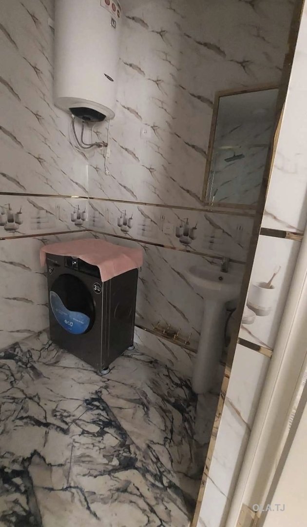 3 комнатная квартира, 6 этаж, 74 м²