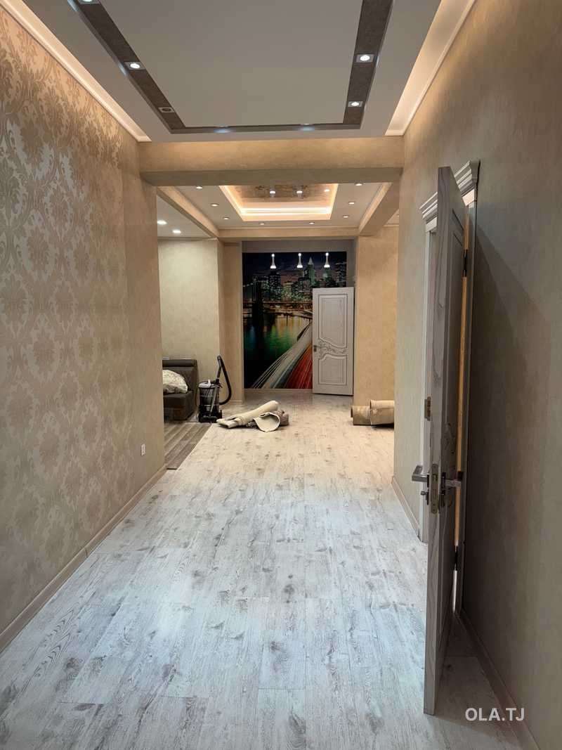 3 комнатная квартира, 6 этаж, 130 м²