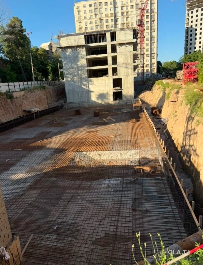 3 комнатная квартира, 8 этаж, 108 м²