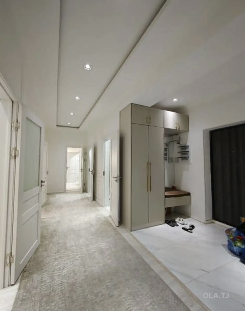 3 комнатная квартира, 5 этаж,