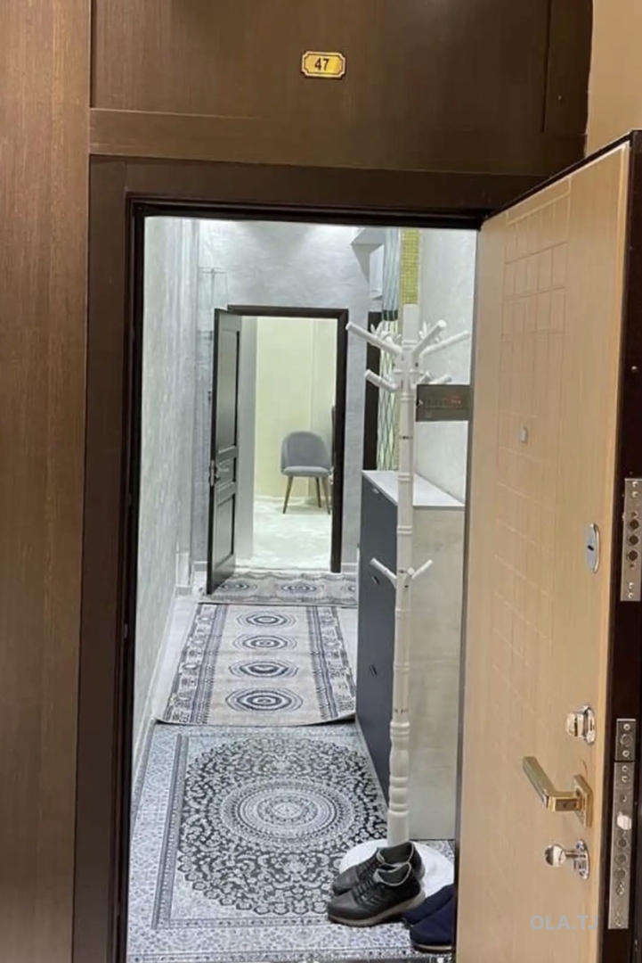 2 комнатная квартира, 8 этаж, 60 м²