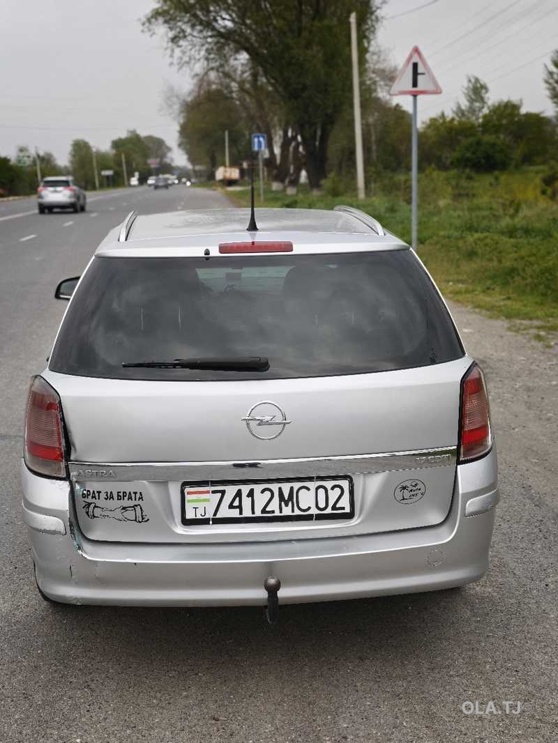 Opel Astra H,  2010