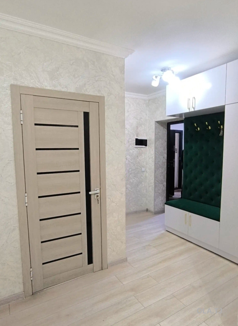 3 комнатная квартира, 2 этаж, 1 м²