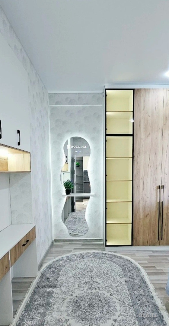 4 комнатная квартира, 6, 87 м²