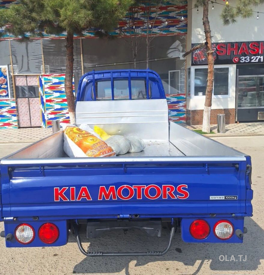 Бортовой автомобиль  Kia Bongo ,2008