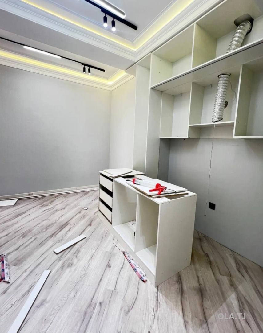 3 комнатная квартира, 5 этаж, 111 м²
