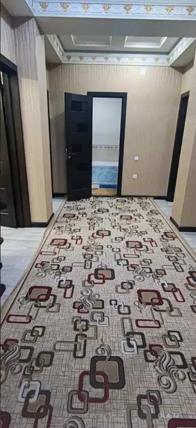 3 комнатная квартира, 2 этаж,