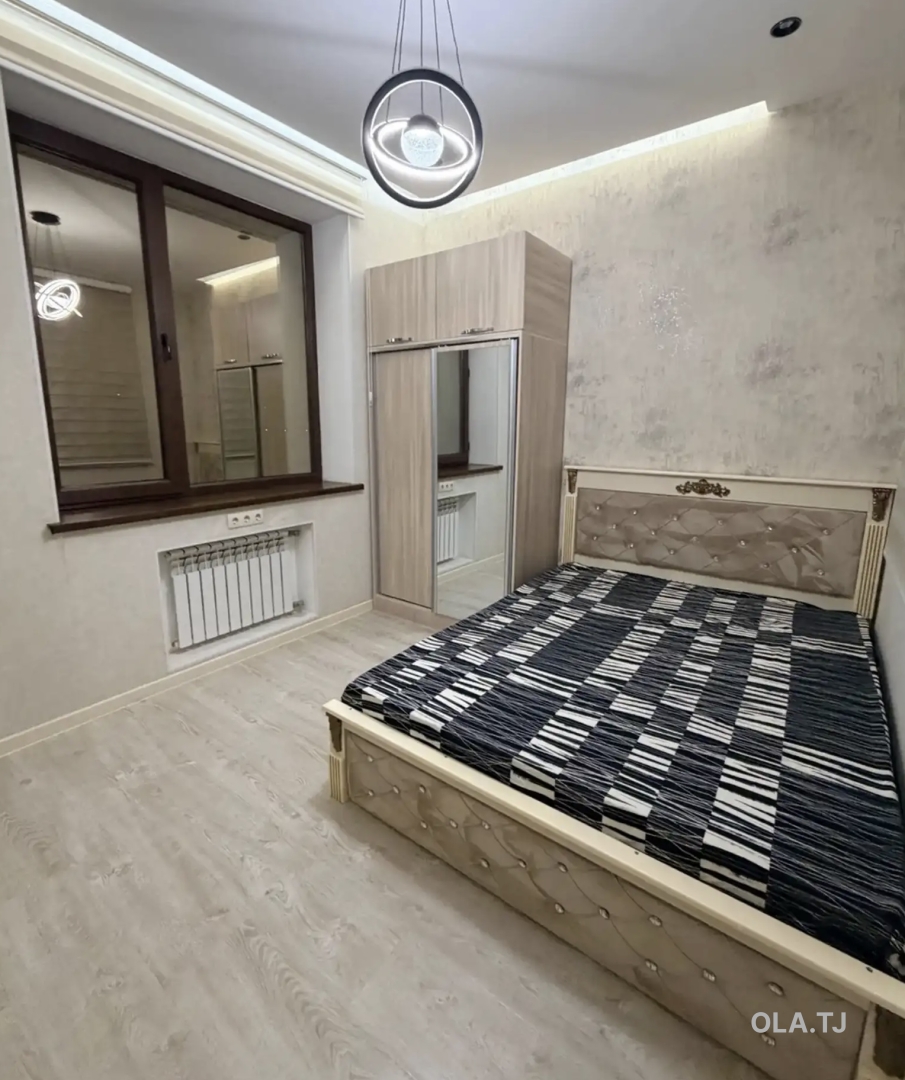 3 комнатная квартира, 10 этаж, 105 м²