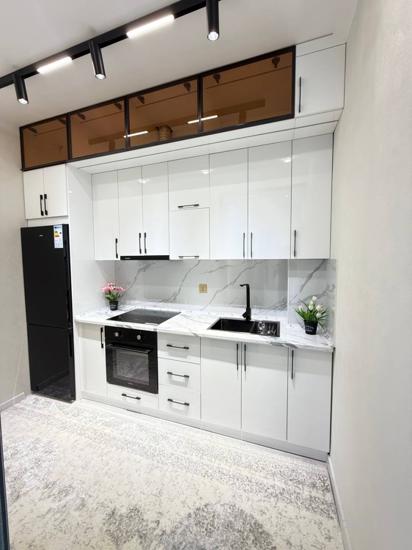 2 комнатная квартира, 13 этаж, 56 м²