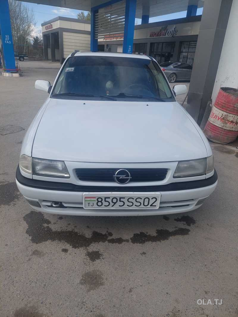 Opel Astra F,  1996