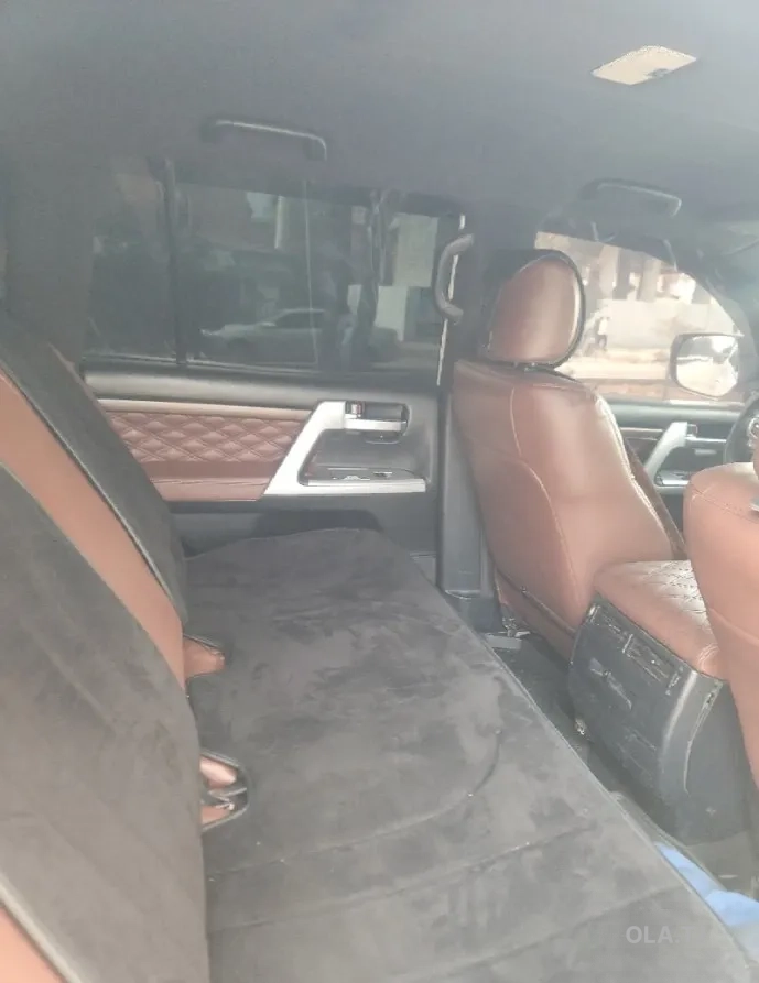 Toyota Land Cruiser,  2013