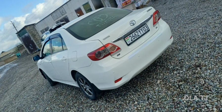 Toyota Corolla,  2011