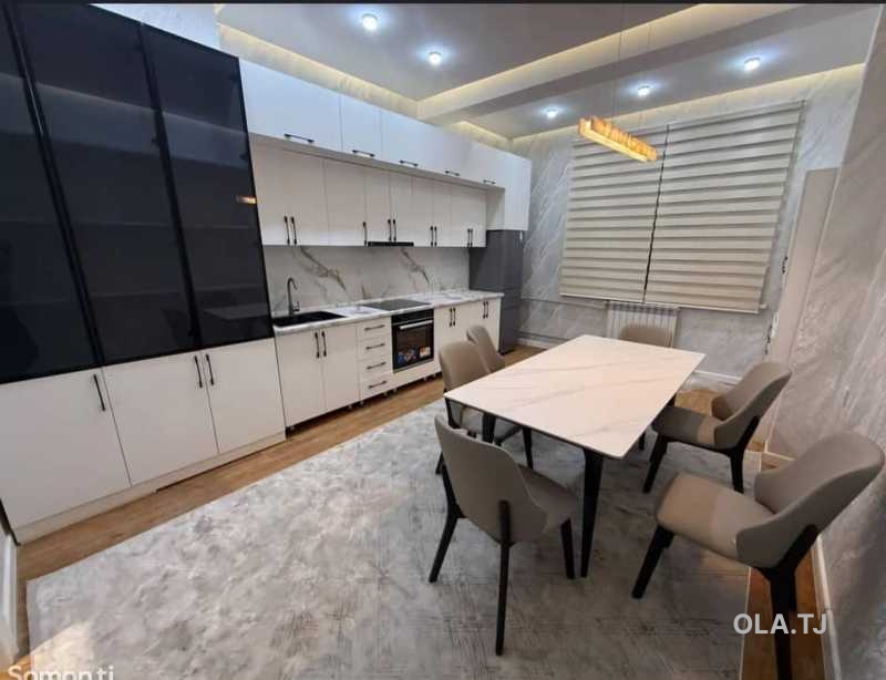 3 комнатная квартира, 3 этаж, 103 м²