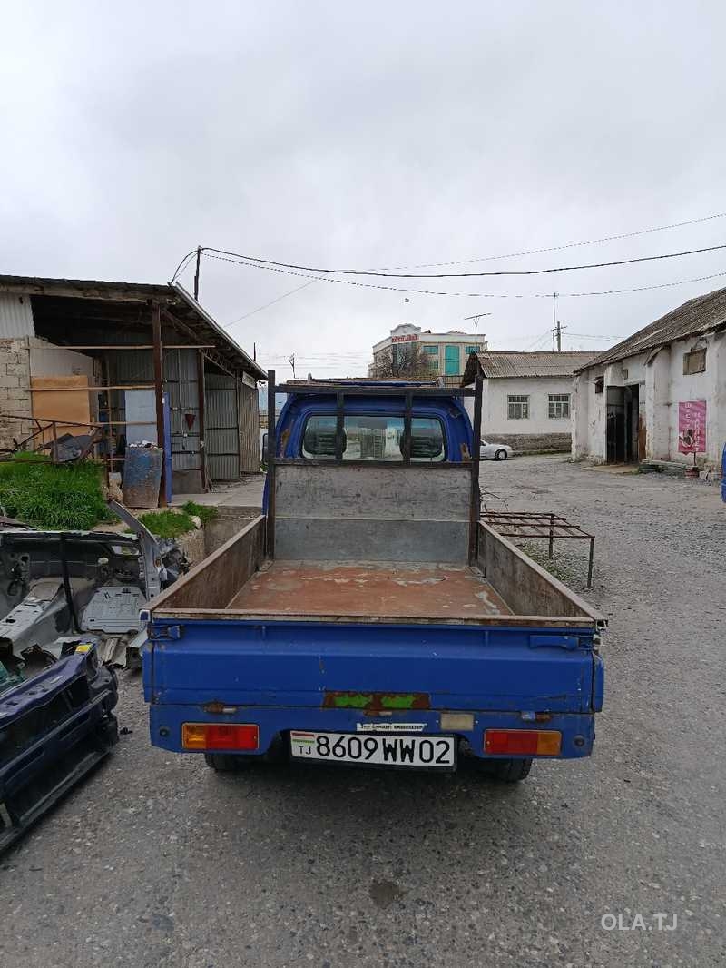 Бортовой автомобиль Daewoo Labo, 2010