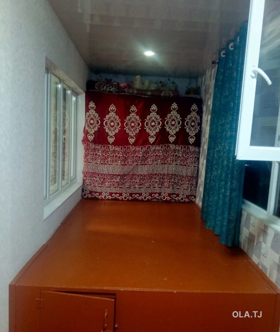 3 комнатная квартира, 5 этаж, 72 м²