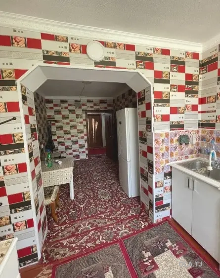 3 комнатная квартира, 1 этаж, 120 м²