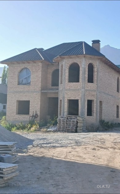 Дом (хавли), 8 комнат, 2 эт
