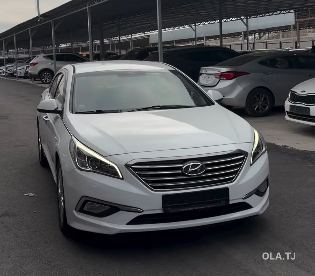 Hyundai Elantra,  2015