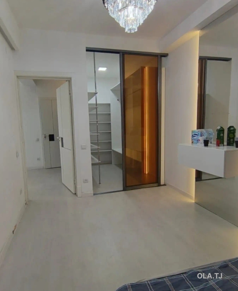6 комнатная квартира, 16 этаж, 193 м²