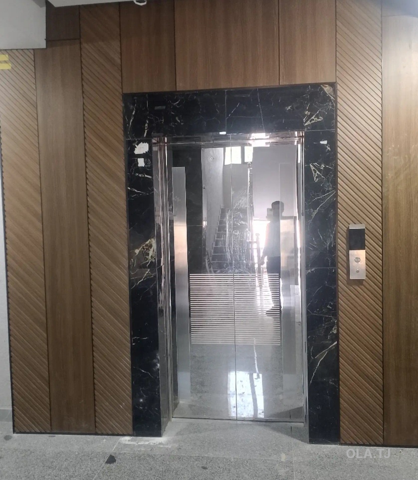 3 комнатная квартира, 8 этаж, 91 м²