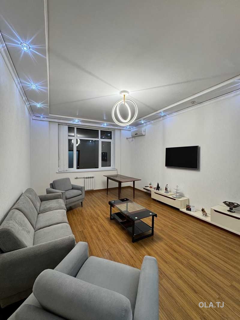 2 комнатная квартира, 8 этаж, 106 м²