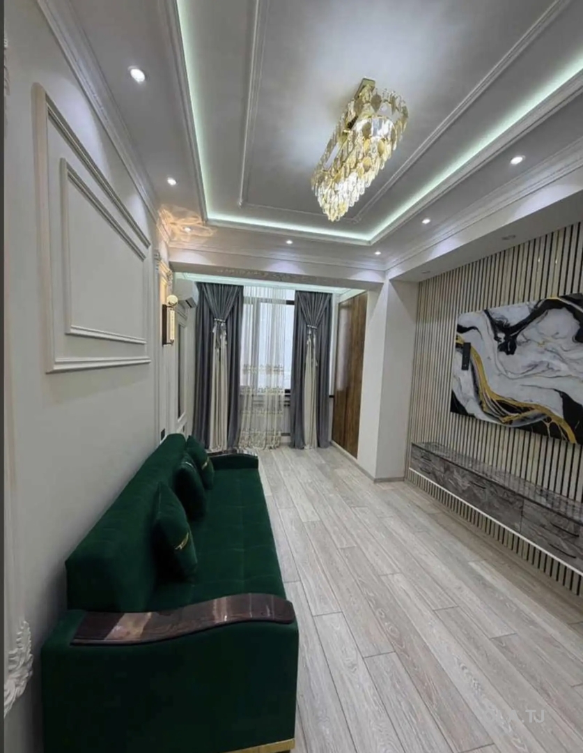 3 комнатная квартира, 10 этаж,