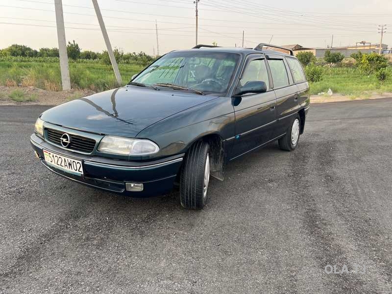 Opel Astra F,  1994