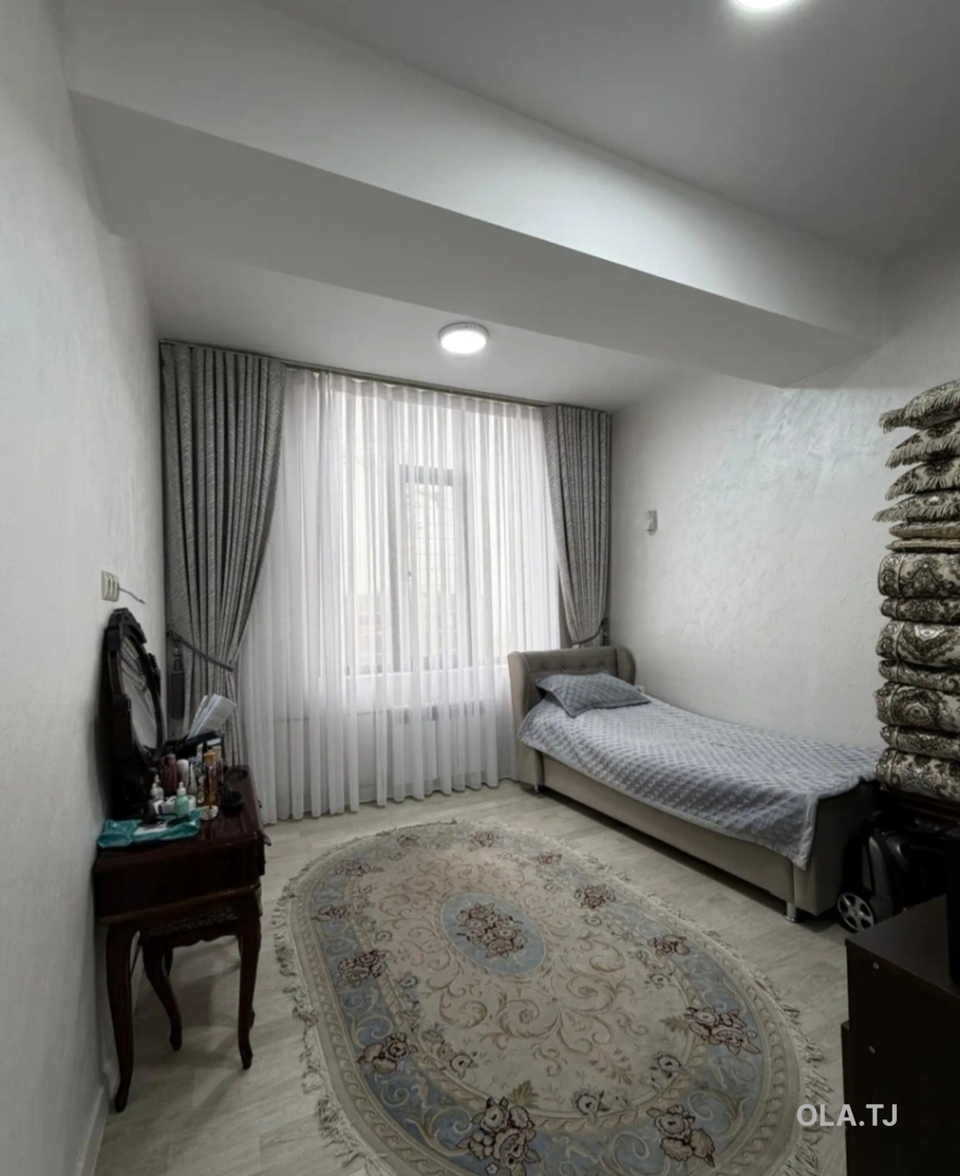 4 комнатная квартира, 15, 95 м²
