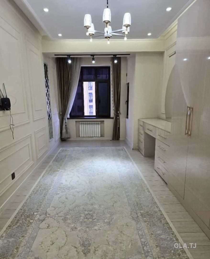 3 комнатная квартира, 10 этаж, 120 м²