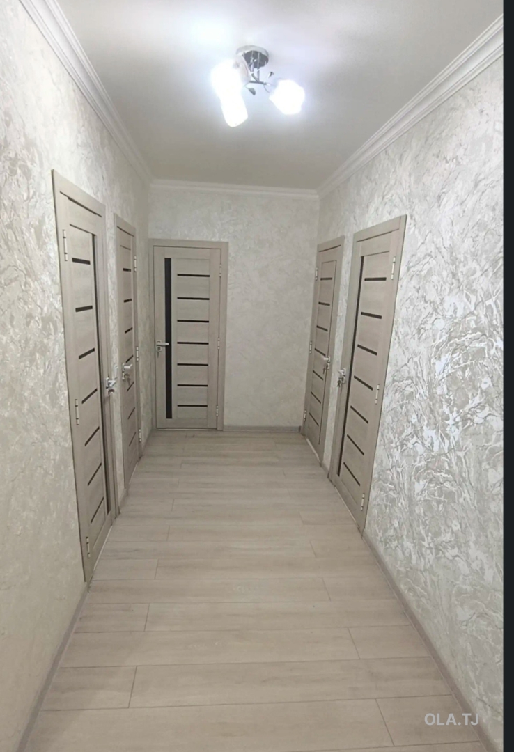 3 комнатная квартира, 2 этаж, 1 м²