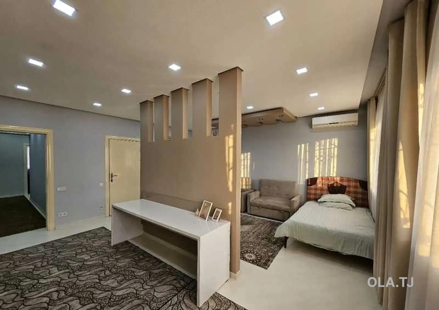 5 комнатная квартира, 4 этаж, 240 м²