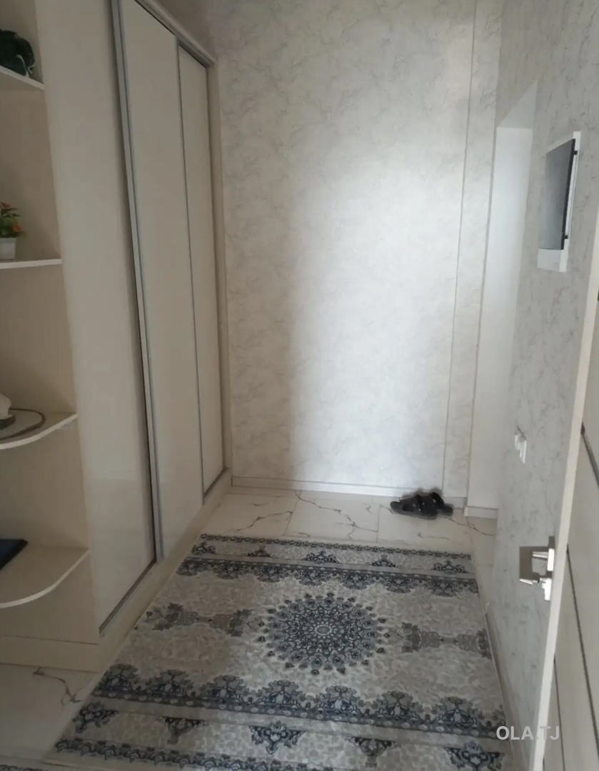 2 комнатная квартира, 13 этаж, 63 м²