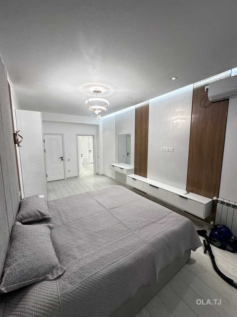 3 комнатная квартира, 4 этаж, 134 м²