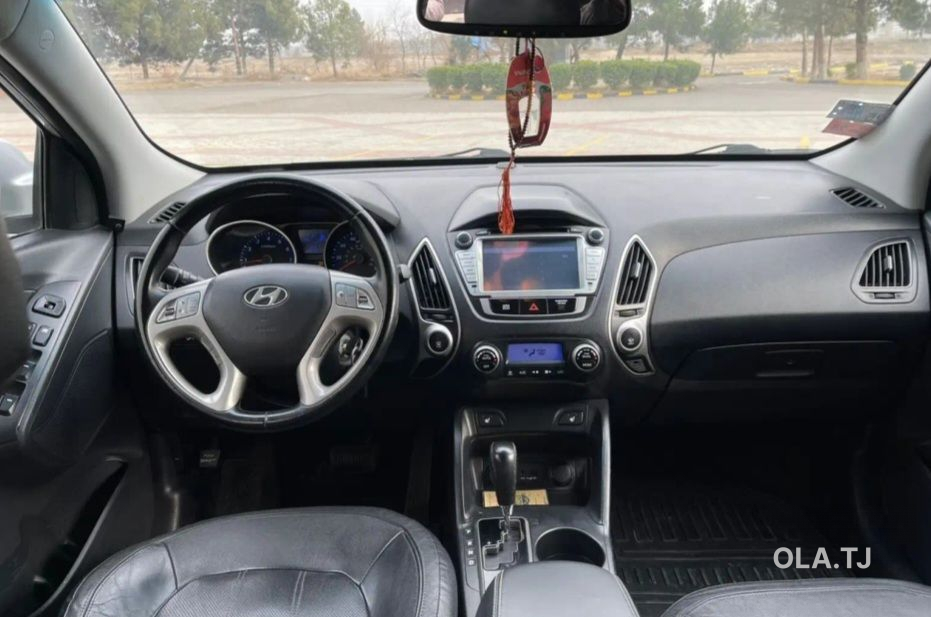 Hyundai Tucson,  2012