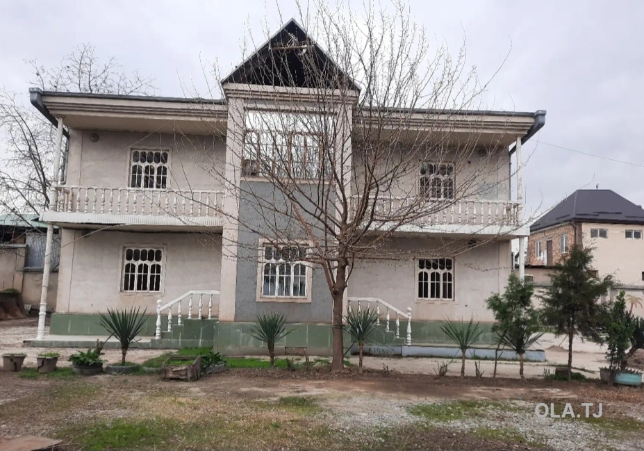 Комната в 6 комнатной квартире, 2/,