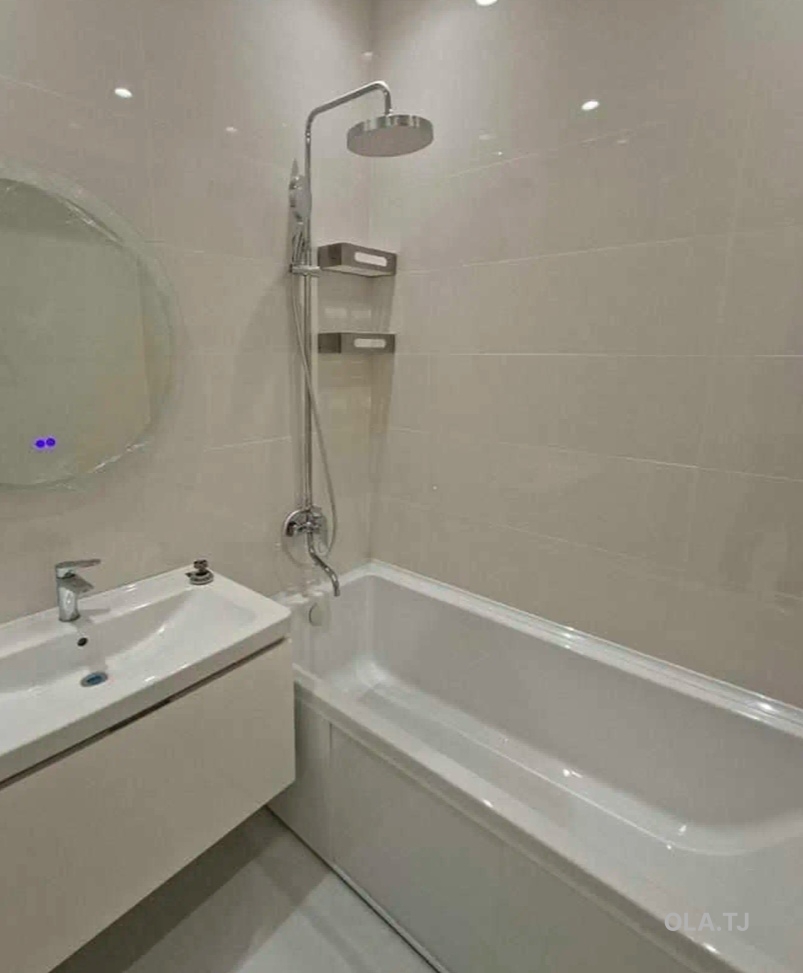 6 комнатная квартира, 8 этаж, 190 м²